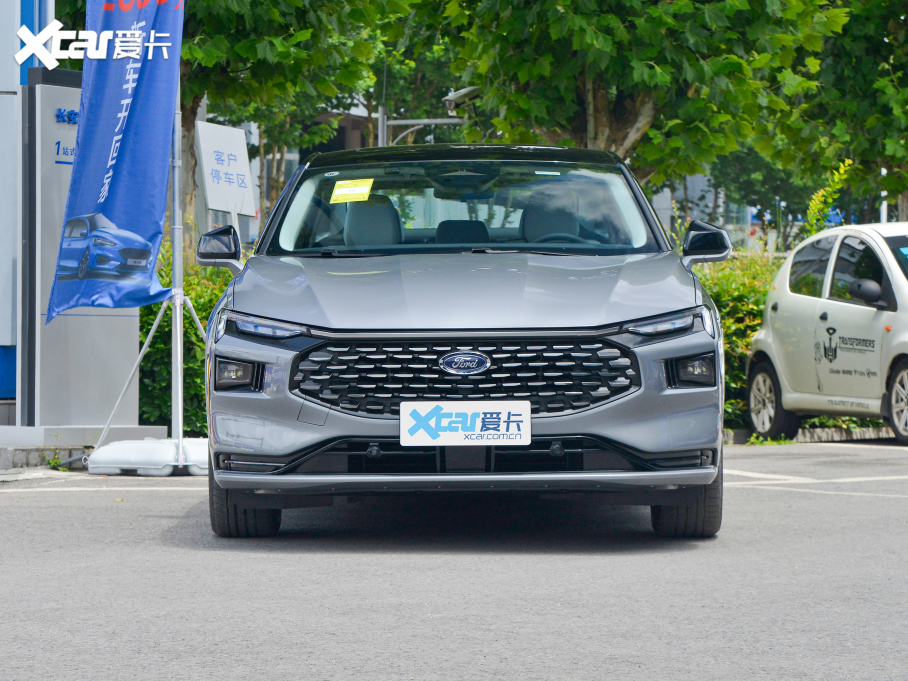 2022ɵϚW Ŀ EcoBoost 245 A 