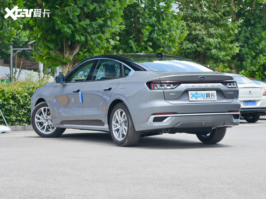 2022ɵϚW Ŀ EcoBoost 245 A 