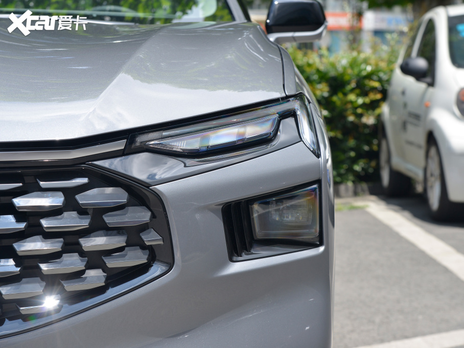 2022ɵϚW Ŀ EcoBoost 245 A 