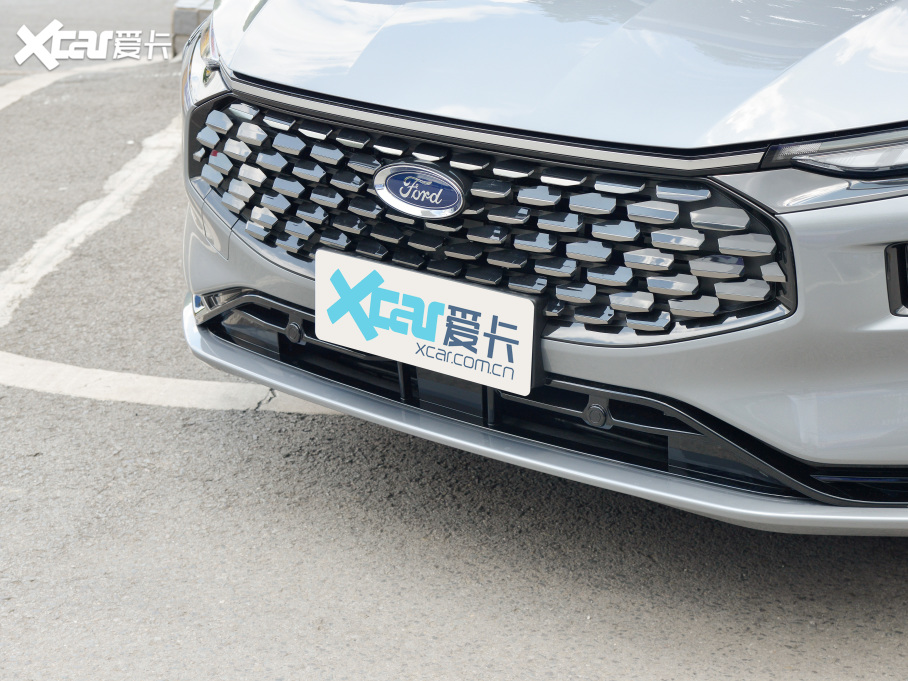 2022ɵϚW Ŀ EcoBoost 245 A 