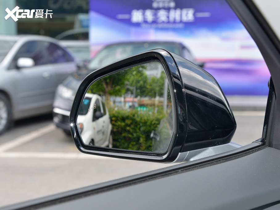 2022ɵϚW Ŀ EcoBoost 245 A 