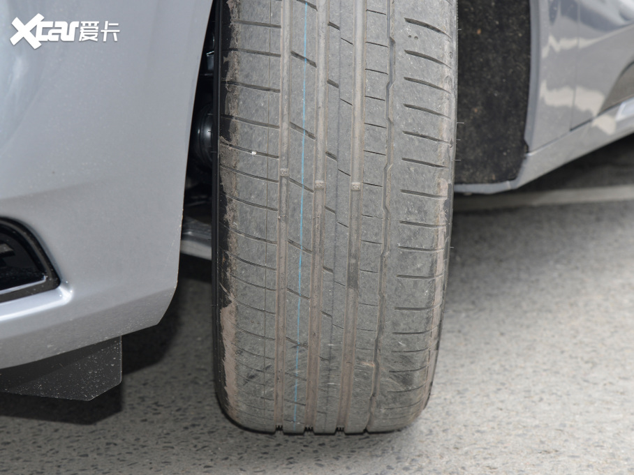 2022ɵϚW Ŀ EcoBoost 245 A 