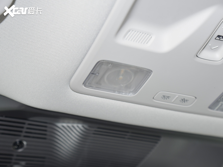 2022ɵϚW Ŀ EcoBoost 245 A 