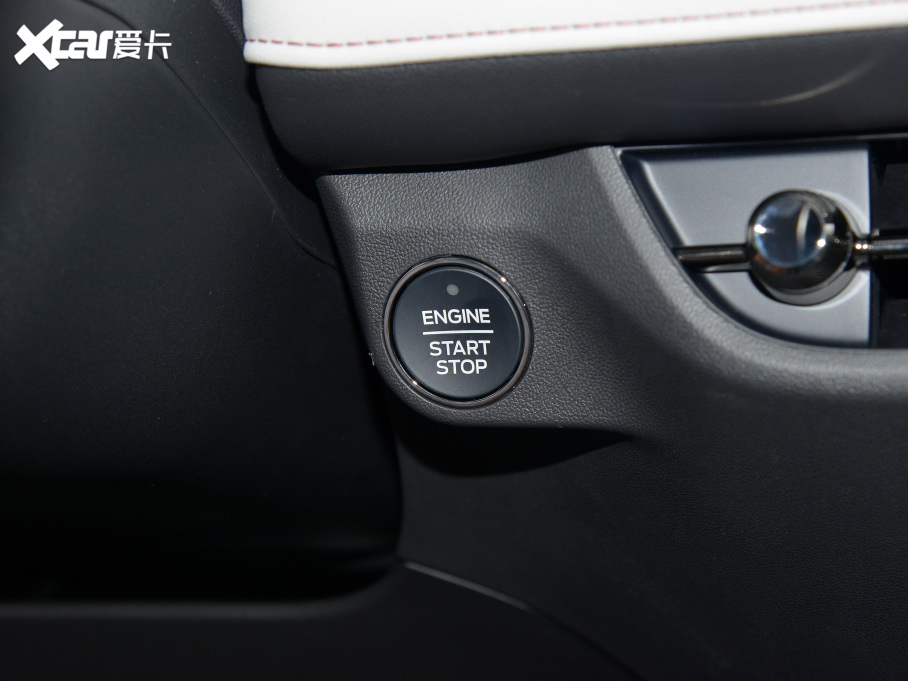 2022ɵϚW Ŀ EcoBoost 245 A 