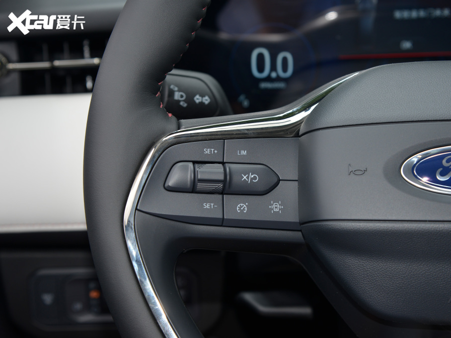 2022ɵϚW Ŀ EcoBoost 245 A 