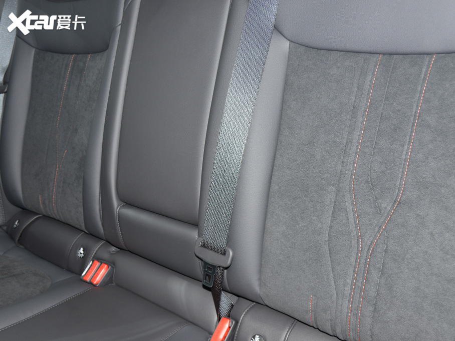 2022ɵϚW Ŀ EcoBoost 245  