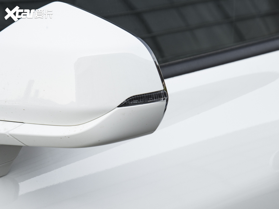 2022ɵϚW Ŀ EcoBoost 245 r 