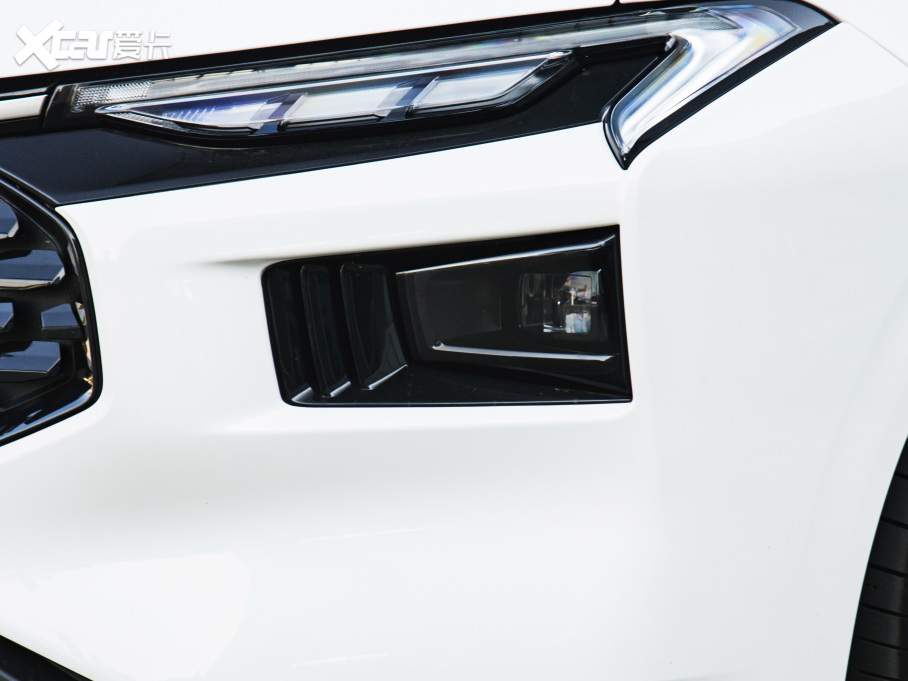 2022ɵϚW Ŀ EcoBoost 245 r 