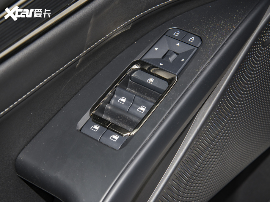 2022ɵϚW Ŀ EcoBoost 245 r 