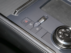 2022EcoBoost 245 r п؅^