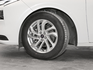 2022EcoBoost 245 r ^