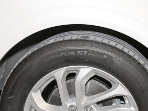 2022EcoBoost 245 r ^