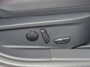 2022Ŀ EcoBoost 245 ST-Line g