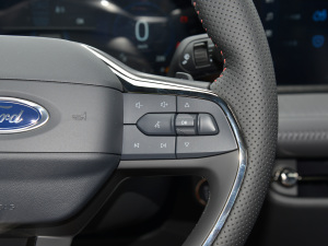 2022Ŀ EcoBoost 245 ST-Line п؅^(q)