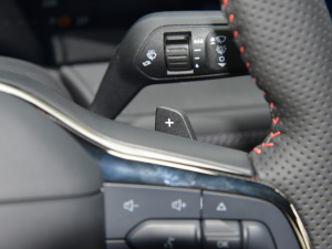 2022Ŀ EcoBoost 245 ST-Line п؅^(q)