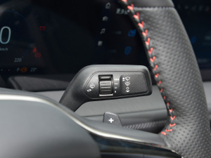 2022Ŀ EcoBoost 245 ST-Line п؅^(q)