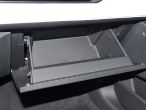 2022款改款 EcoBoost 245 豪华型  手套箱