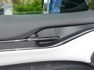 2022Ŀ EcoBoost 245 A  п؅^