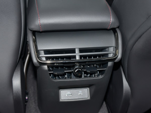 2022Ŀ EcoBoost 245 A  п؅^