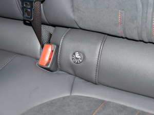 2022Ŀ EcoBoost 245   g