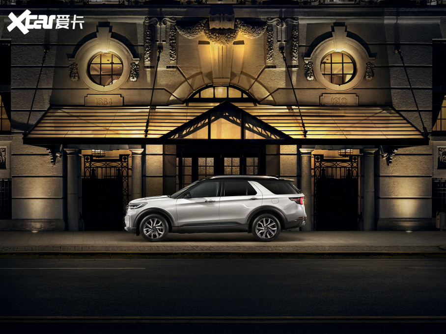 2022̽U EcoBoost 285 ST-LINE 6