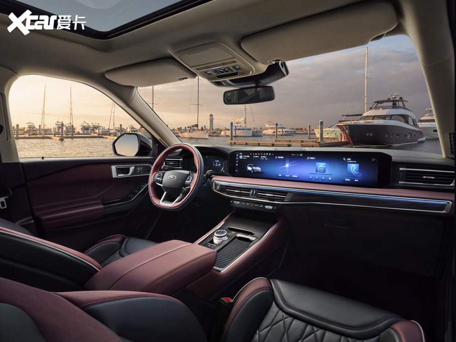 2022̽U EcoBoost 285 ST-LINE 6