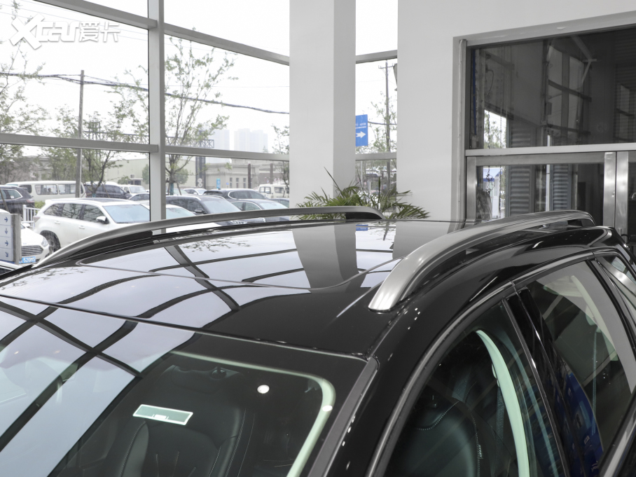 2022J PLUS EcoBoost 245 (q)KJ 7