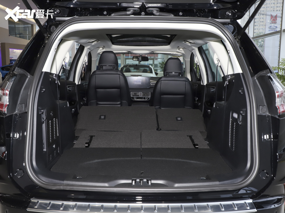 2022J PLUS EcoBoost 245 (q)KJ 7