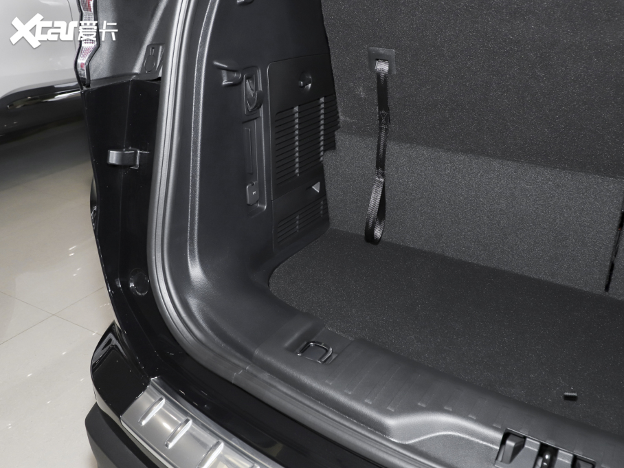 2022J PLUS EcoBoost 245 (q)KJ 7