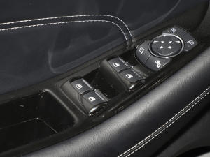 2022PLUS EcoBoost 245 (q)KJ 7 п؅^(q)