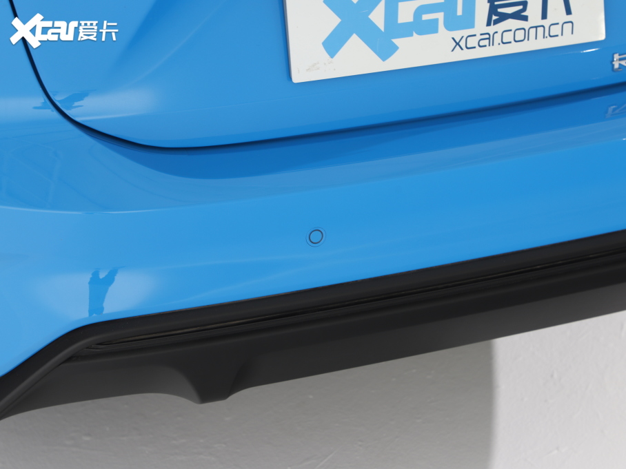 2022˹  EcoBoost 180 ԄST Line