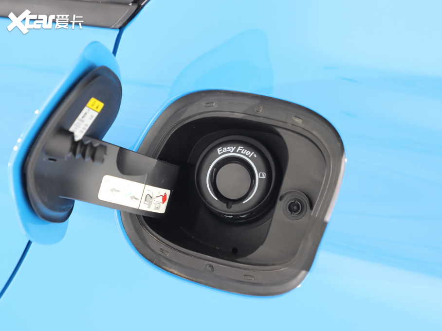 2022˹  EcoBoost 180 ԄST Line