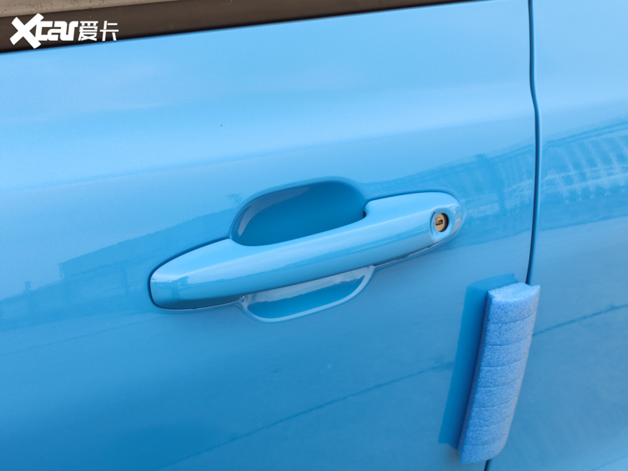 2022˹  EcoBoost 180 ԄS