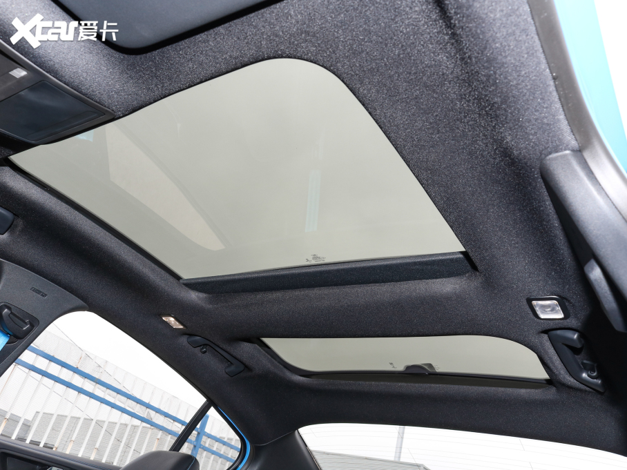 2022˹  EcoBoost 180 ԄS