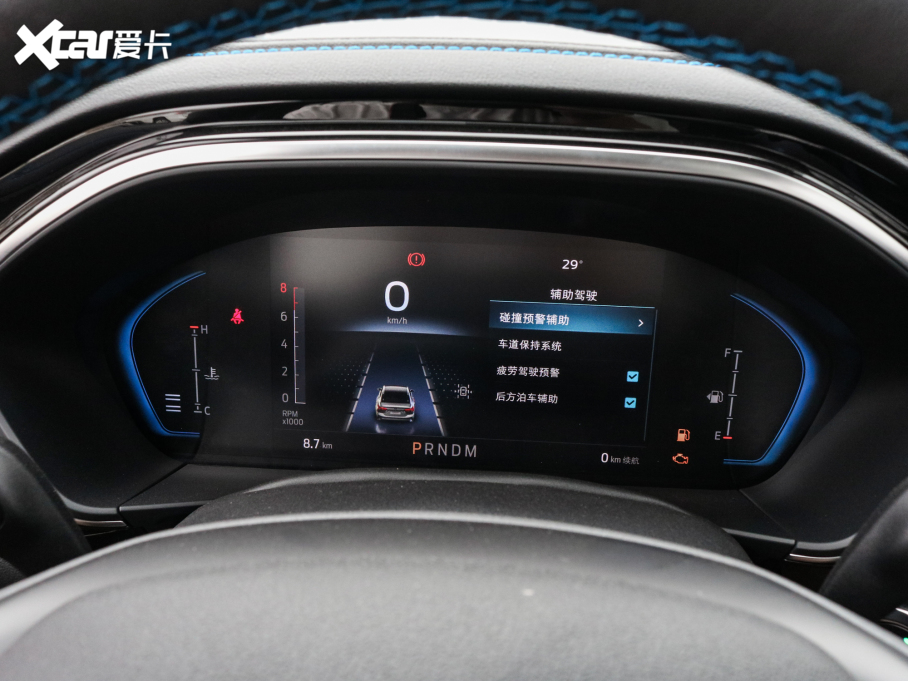 2022˹  EcoBoost 180 ԄS