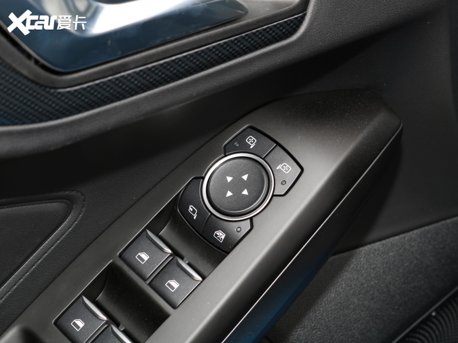 2022˹  EcoBoost 180 Ԅ(dng)S