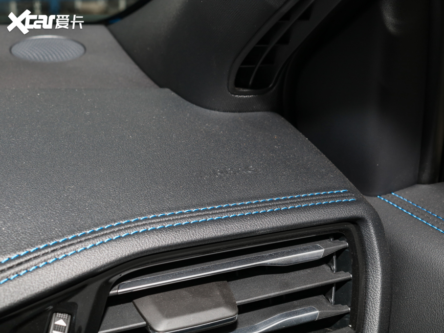 2022˹  EcoBoost 180 ԄS