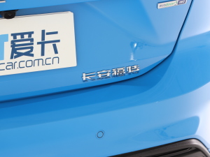 2022 EcoBoost 180 ԄST Line ^