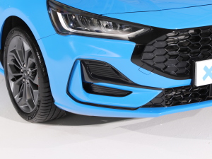 2022 EcoBoost 180 ԄST Line ^