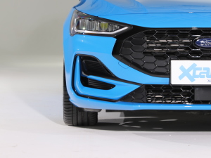 2022 EcoBoost 180 ԄST Line ^