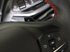 2022 EcoBoost 180 ԄST Line п؅^