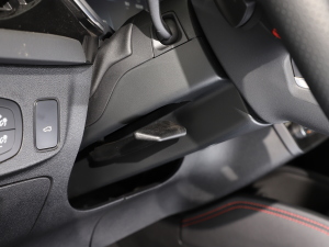 2022 EcoBoost 180 ԄST Line п؅^