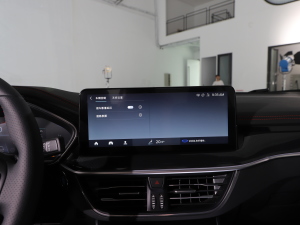 2022 EcoBoost 180 ԄST Line п؅^