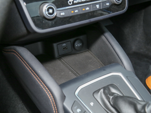 2022 EcoBoost 180 ԄӸٰ g