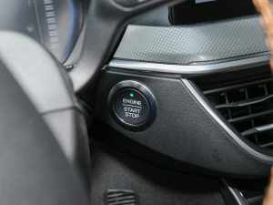 2022 EcoBoost 180 ԄӸٰ п؅^