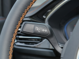 2022 EcoBoost 180 ԄӸٰ п؅^