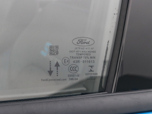 2022 EcoBoost 180 ԄS ^