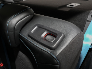 2022 EcoBoost 180 ԄS g