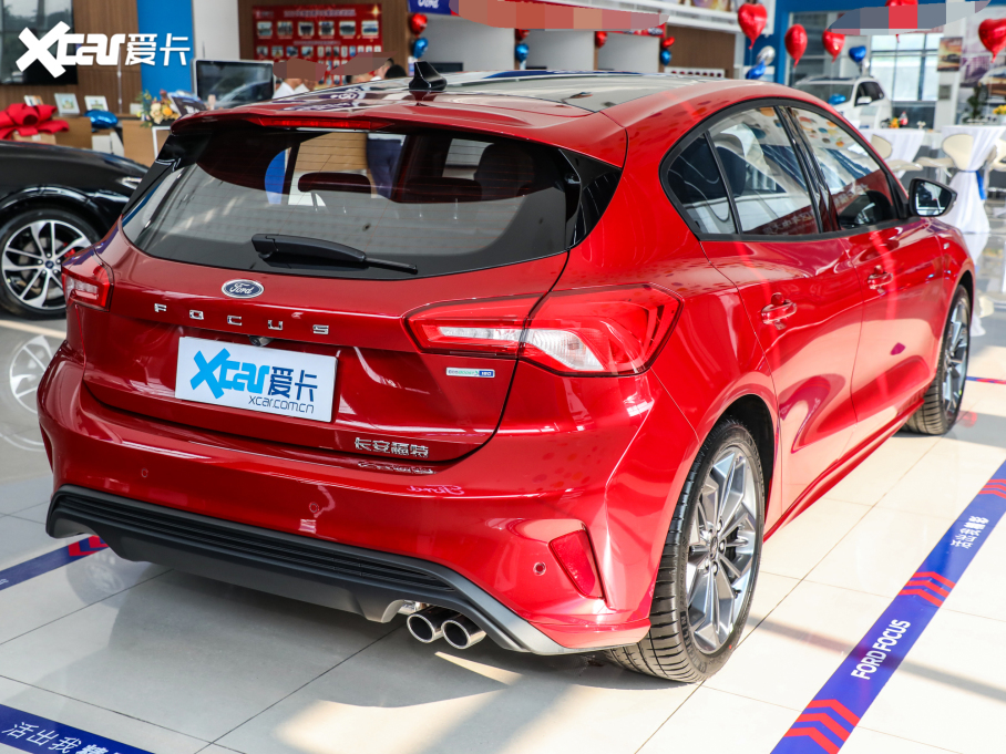 2022˹ Ɏ EcoBoost 180 ԄST Line