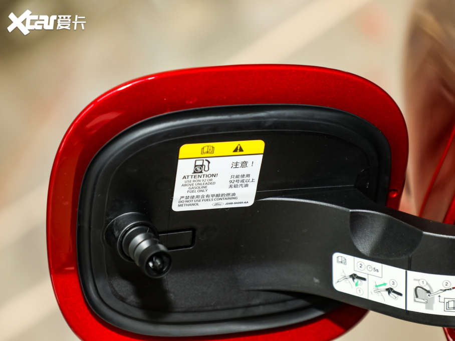 2022˹ Ɏ EcoBoost 180 ԄST Line